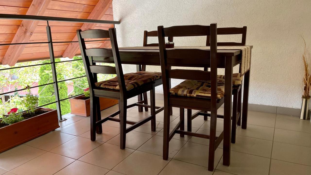 Gyula Var Panorama Apartman Экстерьер фото